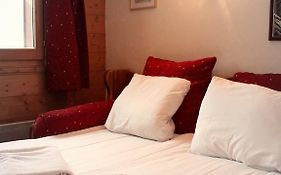 Apartment Sapaudia - Chamonix Charm Town Centre Retreat